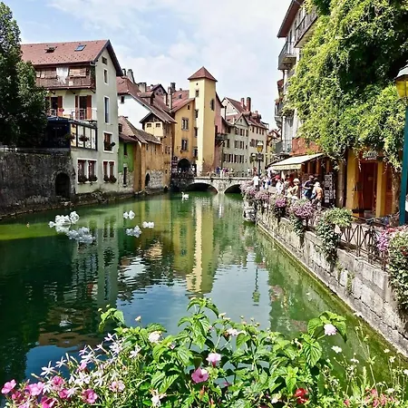 Apartment 2 Personnes - Lumineux - D'annecy *